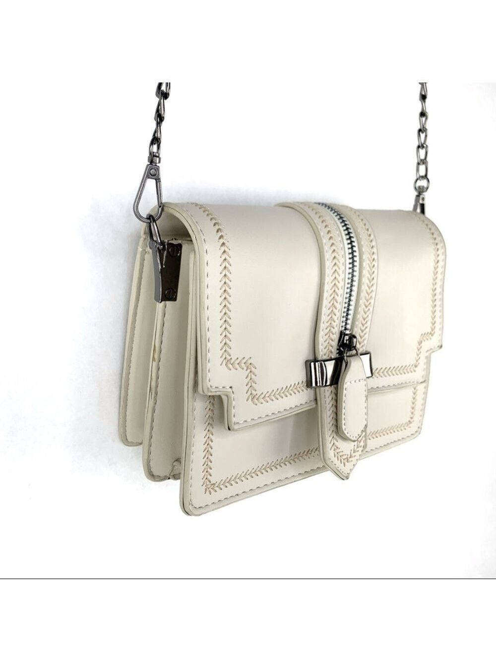 new-fashion Faux Leather Flap Cover Crossbody Bag - Picture 8 of 9